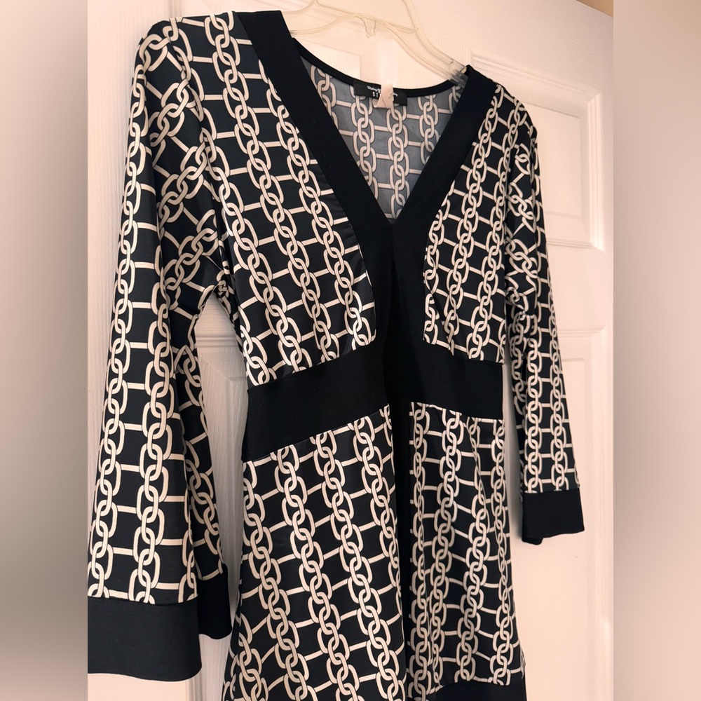 Chain Pattern Black And White Blouse - image 3